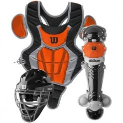 Wilson Sporting Goods Wilson C200 3-Piece Youth Baseball Catcher’s Set: WB57116